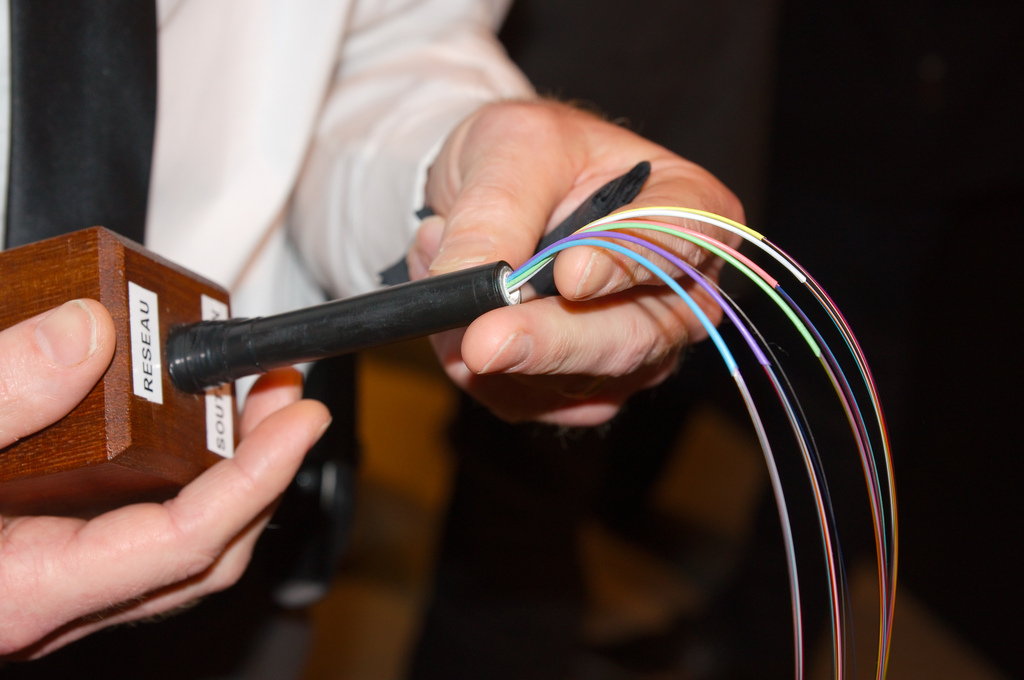 fibre-optique-parcs-d-activite fibre-optique-parcs-d-activite